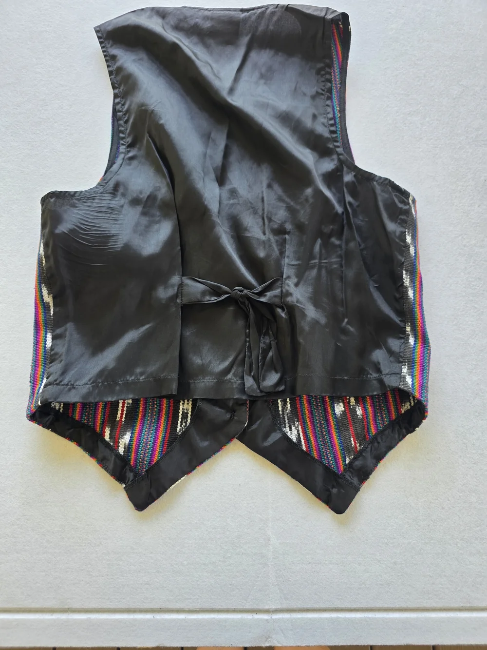David Wayne Men's Multicolor Striped Pattern Vest with Black Base